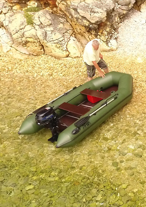 Fish Inflatable Boats - Made in Europe - Highest quality and Small Size